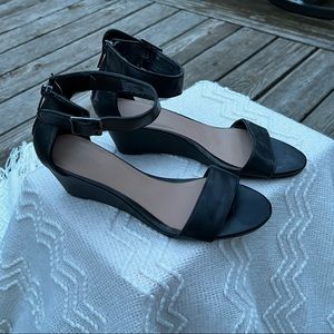 Merona black sandals size 6.5